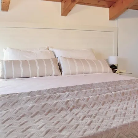 Apartamento Lightful Attic At Regina Alykanas (Zakynthos)