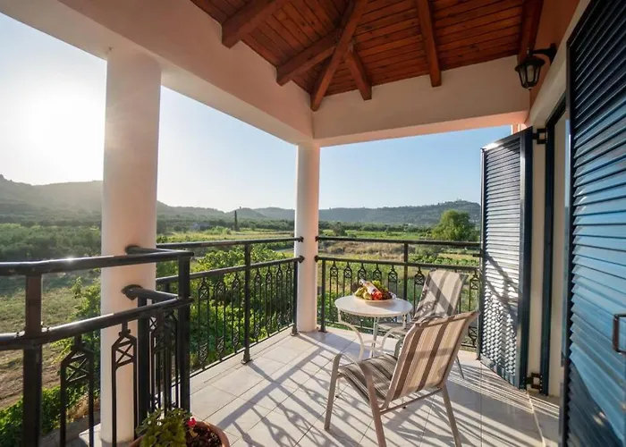 Lightful Attic At Regina Apartman